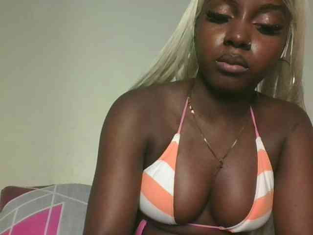 Sexykitten1 webcam