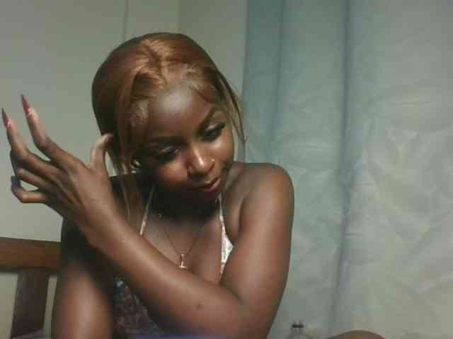 Sexykitten1 webcam