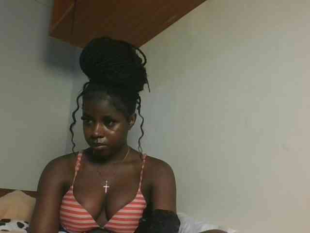 Sexykitten1 webcam