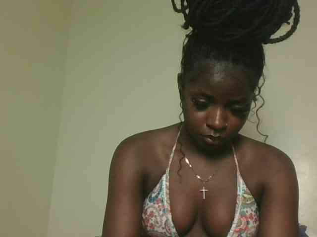 Sexykitten1 webcam