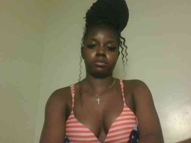 Sexykitten1 webcam