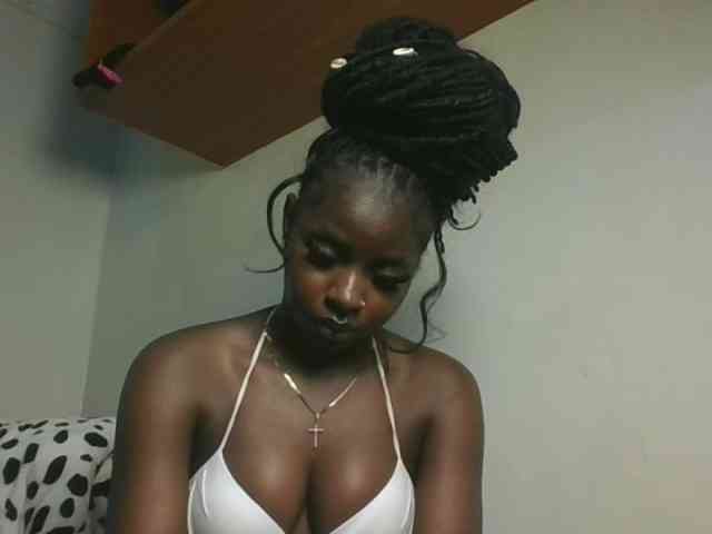 Sexykitten1 webcam