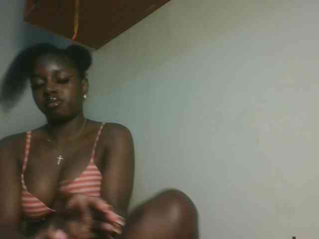 Sexykitten1 webcam