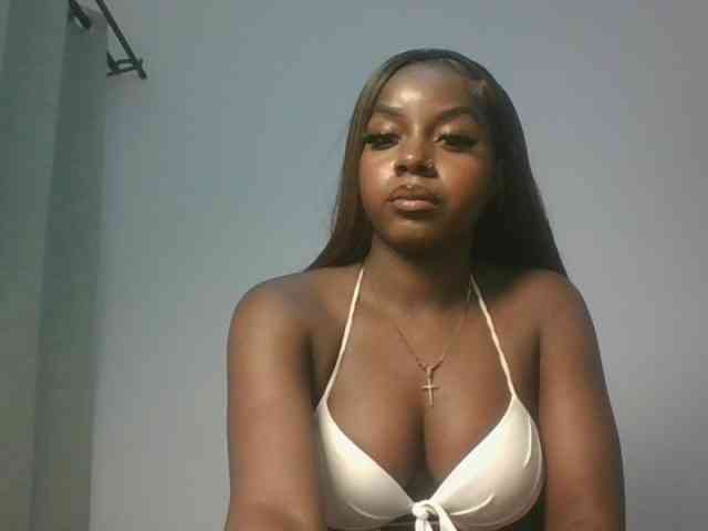 Sexykitten1 webcam