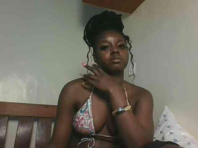 Sexykitten1 webcam