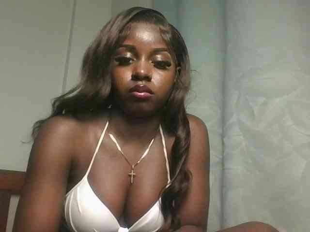 Sexykitten1 webcam