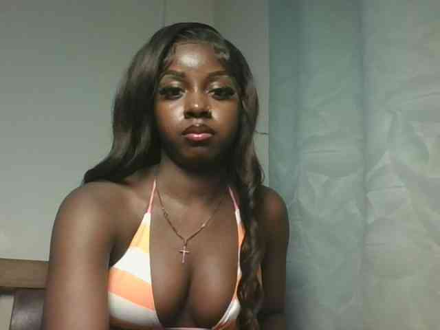 Sexykitten1 webcam