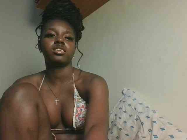 Sexykitten1 webcam