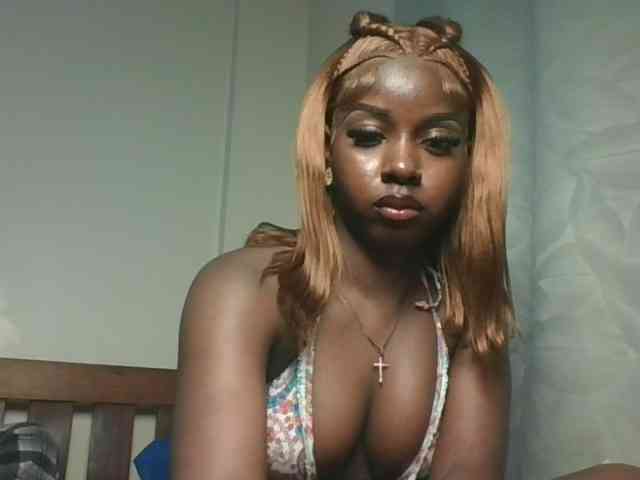 Sexykitten1 webcam