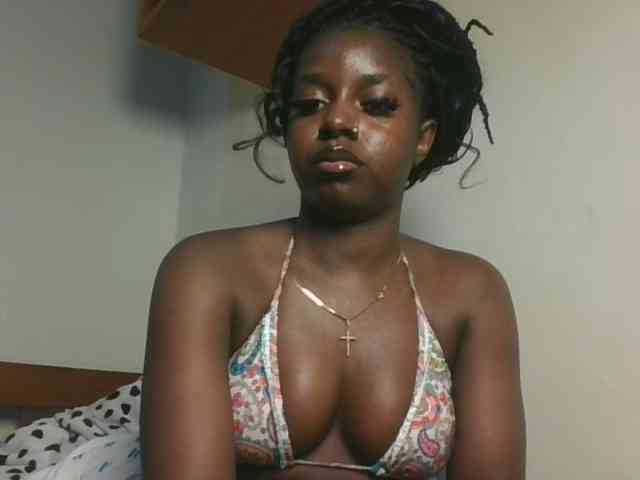 Sexykitten1 webcam