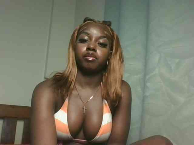Sexykitten1 webcam