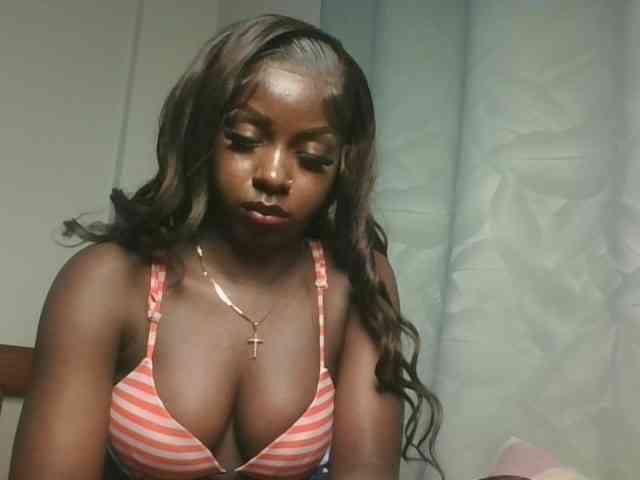 Sexykitten1 webcam