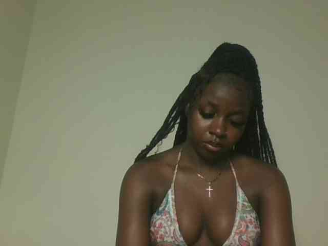 Sexykitten1 webcam