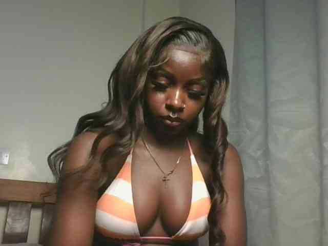Sexykitten1 webcam