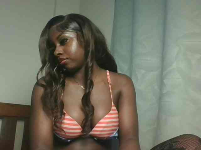 Sexykitten1 webcam
