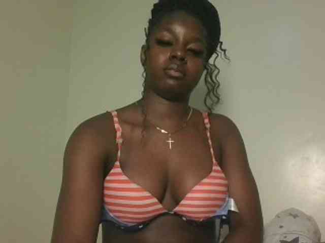 Sexykitten1 webcam