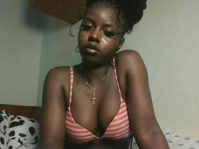 Sexykitten1 webcam