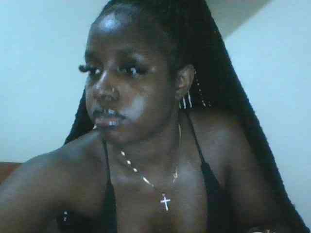 Sexykitten1 webcam
