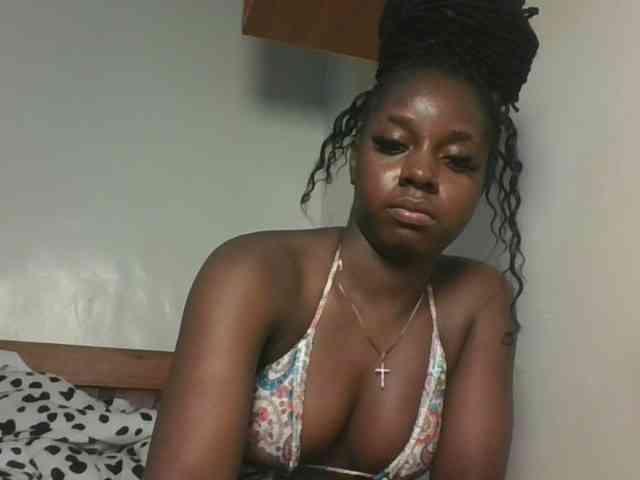 Sexykitten1 webcam