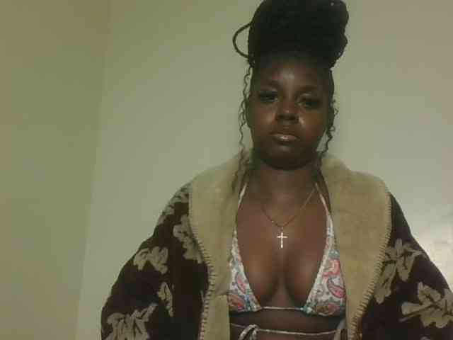 Sexykitten1 webcam