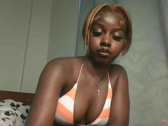 Sexykitten1 webcam