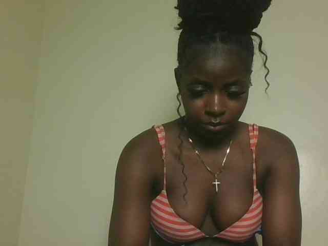 Sexykitten1 webcam