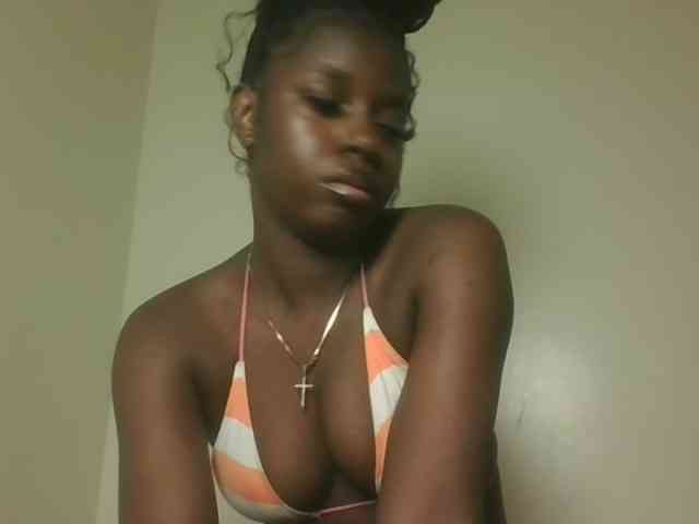 Sexykitten1 webcam