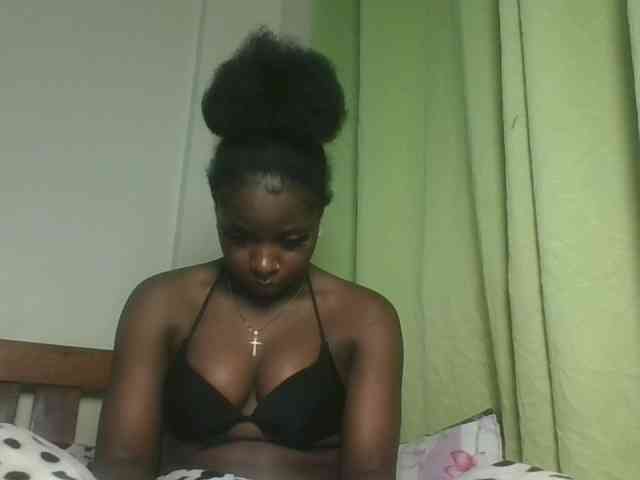 Sexykitten1 webcam