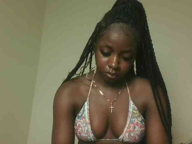Sexykitten1 webcam