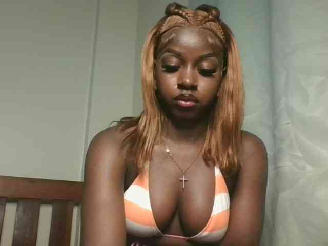Sexykitten1 webcam