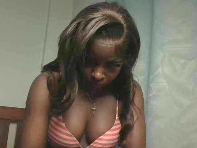 Sexykitten1 webcam