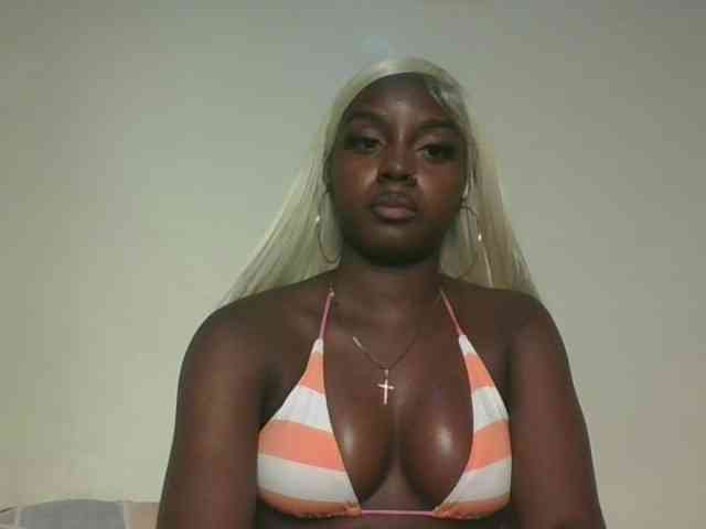 Sexykitten1 webcam