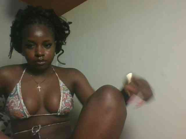 Sexykitten1 webcam
