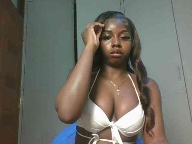Sexykitten1 webcam