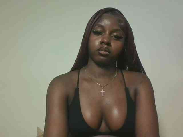 Sexykitten1 webcam