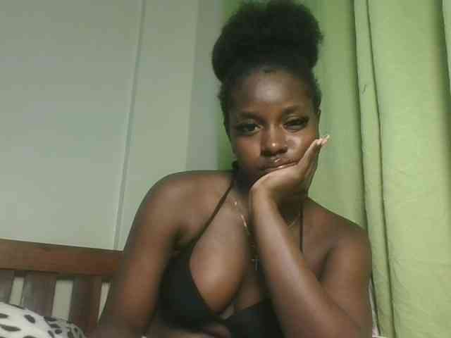 Sexykitten1 webcam