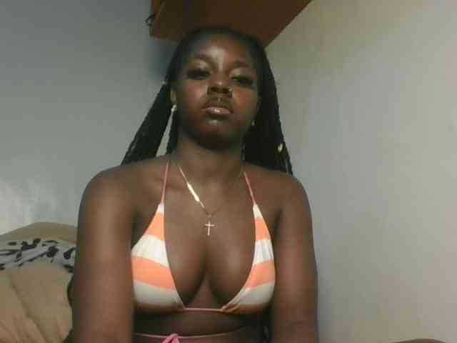 Sexykitten1 webcam