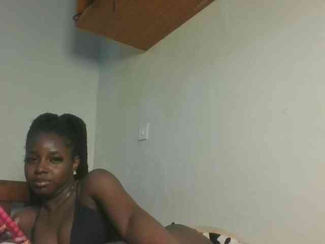 Sexykitten1 webcam