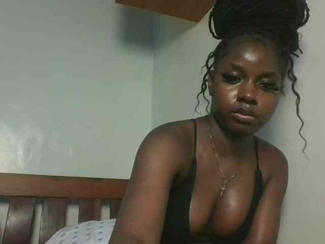 Sexykitten1 webcam