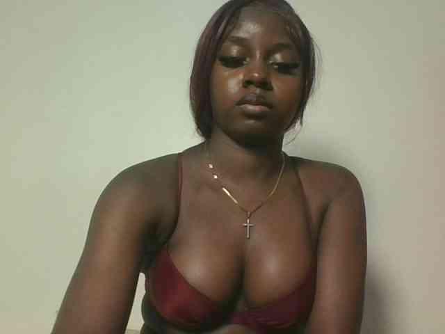 Sexykitten1 webcam
