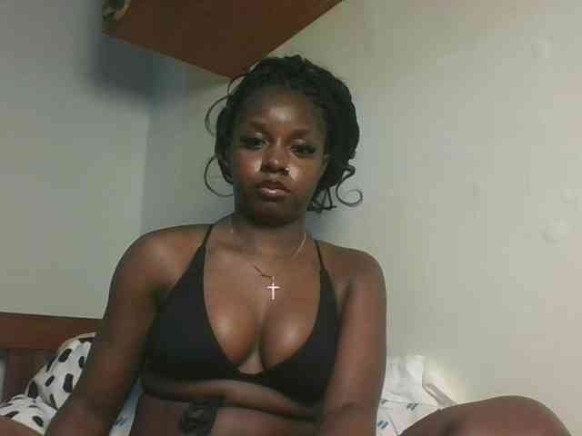 Sexykitten1 webcam