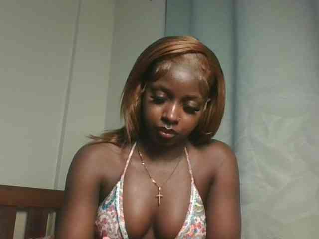 Sexykitten1 webcam