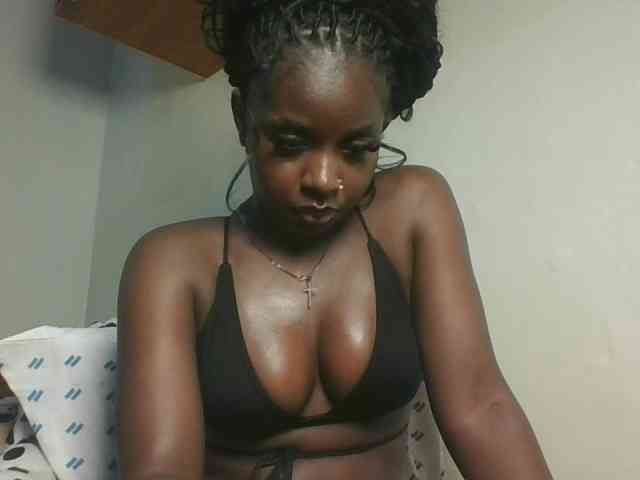 Sexykitten1 webcam