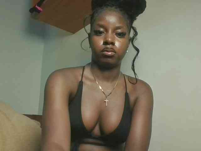 Sexykitten1 webcam