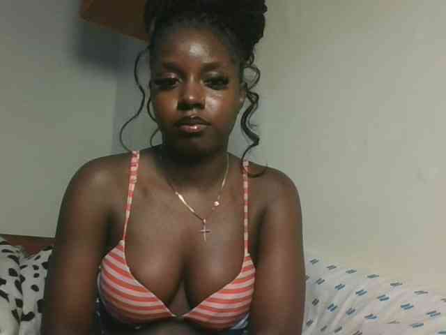 Sexykitten1 webcam