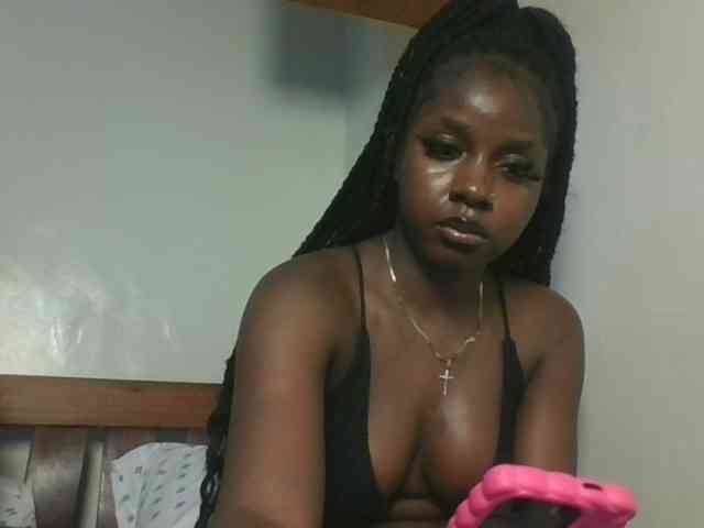 Sexykitten1 webcam