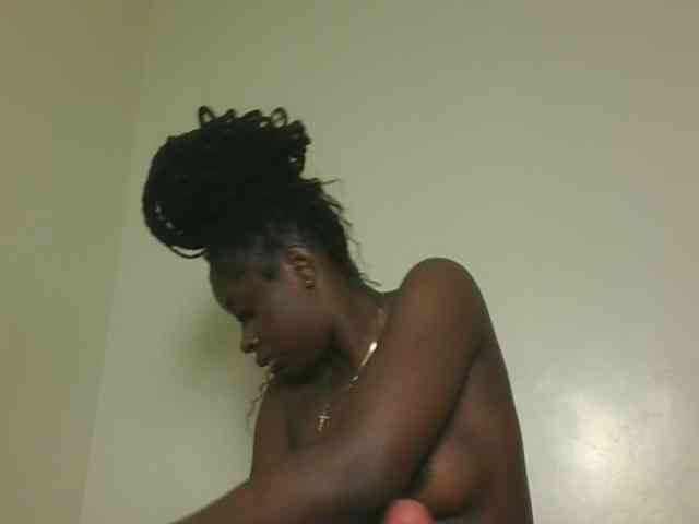 Sexykitten1 webcam