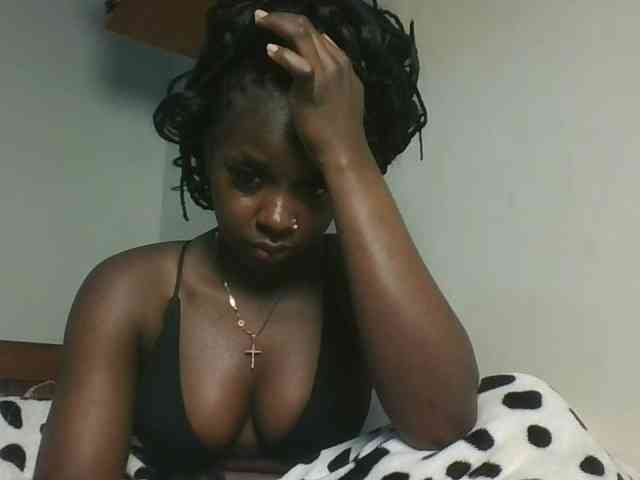 Sexykitten1 webcam