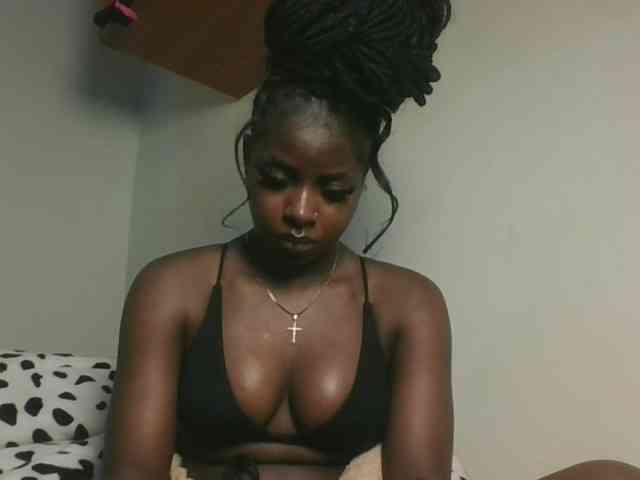 Sexykitten1 webcam