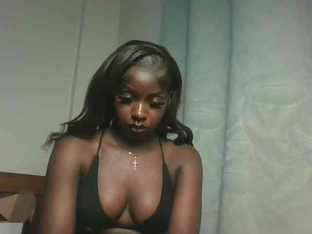 Sexykitten1 webcam